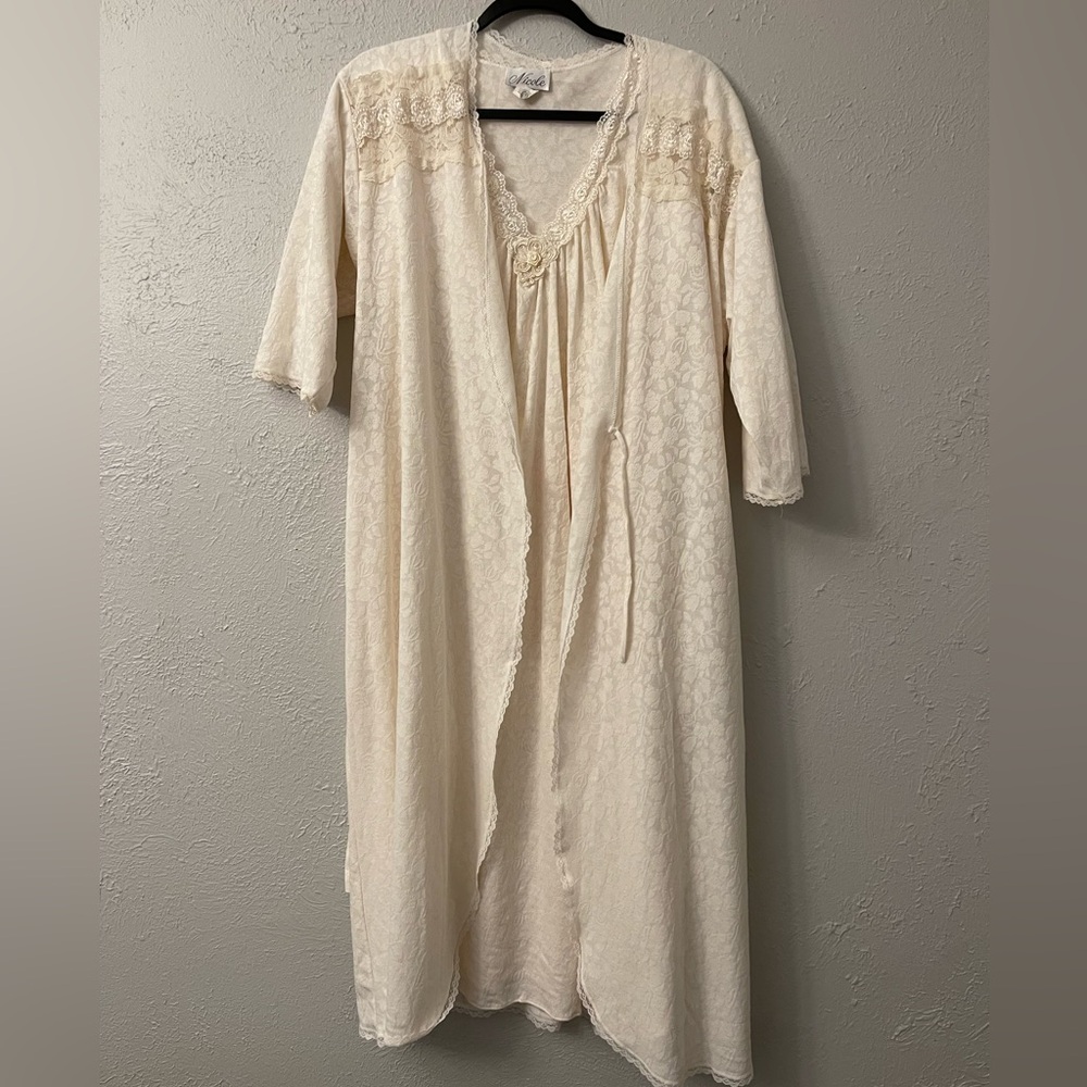 Vintage Nicole Lace Nightgown and Robe